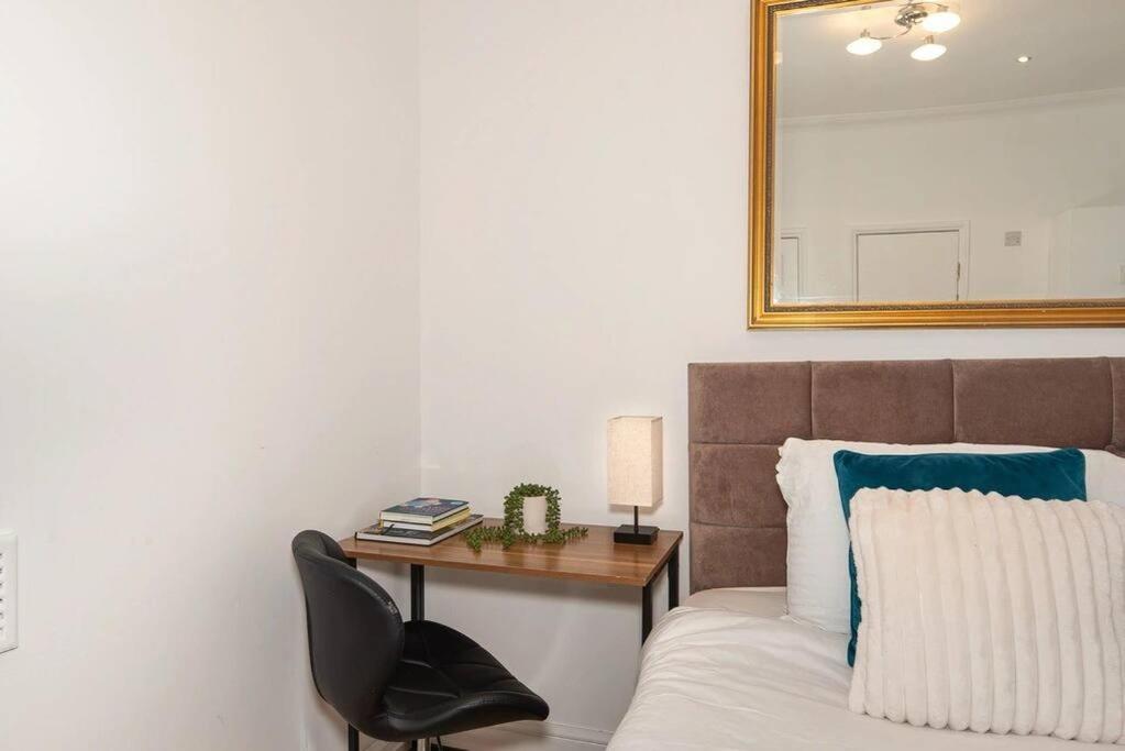 Discover London Central 2 Bedroom In Kensington Εξωτερικό φωτογραφία