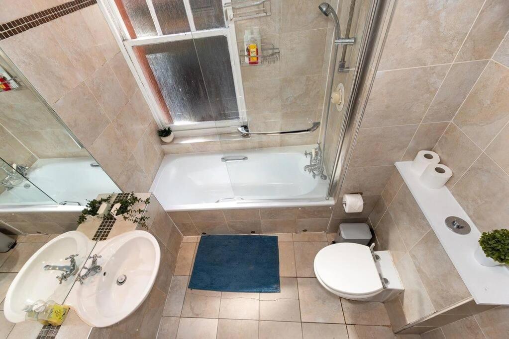 Discover London Central 2 Bedroom In Kensington Εξωτερικό φωτογραφία